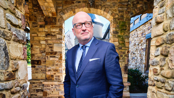 Perspectiva do CEO: Jan Henriksen, Aviagen – Apoio às soluções baseadas na ciência sobre a vacinação das aves