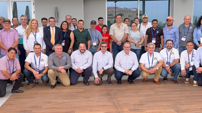 Aviagen América Latina continúa gira – esta parada: Honduras
