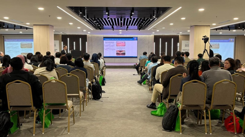 Aviagen Backs Malaysian Poultry Guidebook